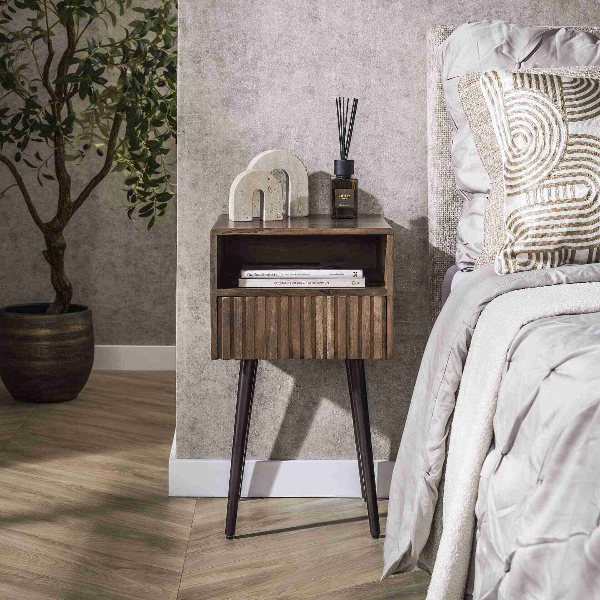 LifestyleFurn Nachtkastje Alania Met 1 lade en open vak, Acaciahout - Massief acacia bruin