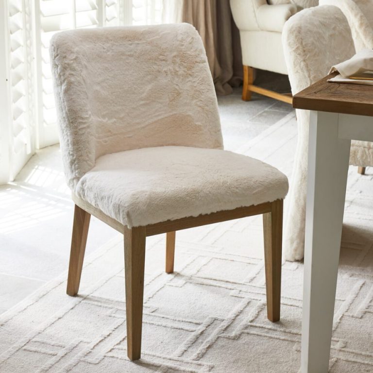Rivièra Maison Eetkamerstoel Whistler Rubberhout en Faux Fur - Snow