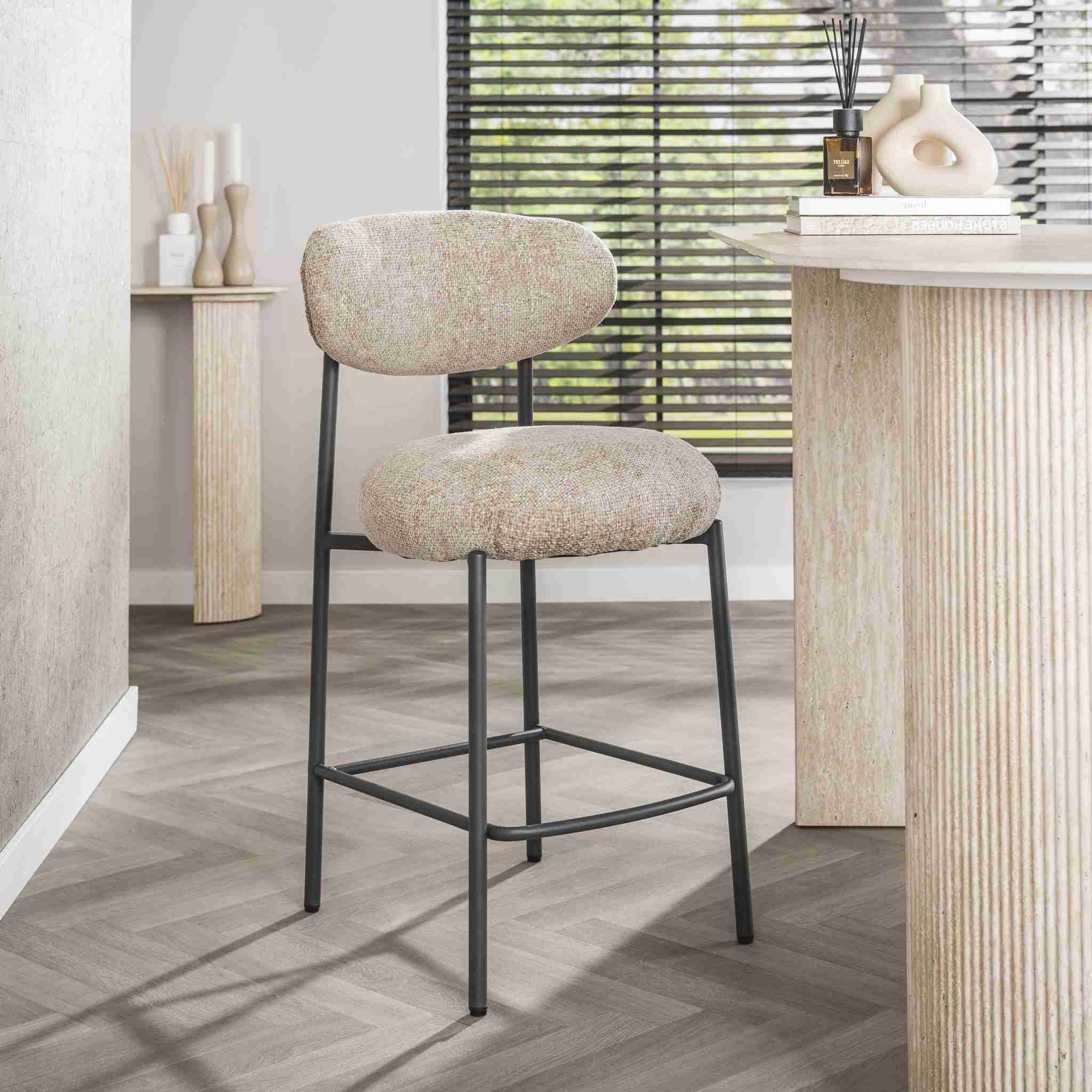 LifestyleFurn Barstoel Lawson Renegade stof - Zand (zithoogte 67cm)