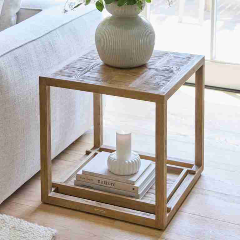 Rivièra Maison Bijzettafel Fraser Island Met dienblad, Eikenhout, 55 x 55cm - Naturel - Vierkant