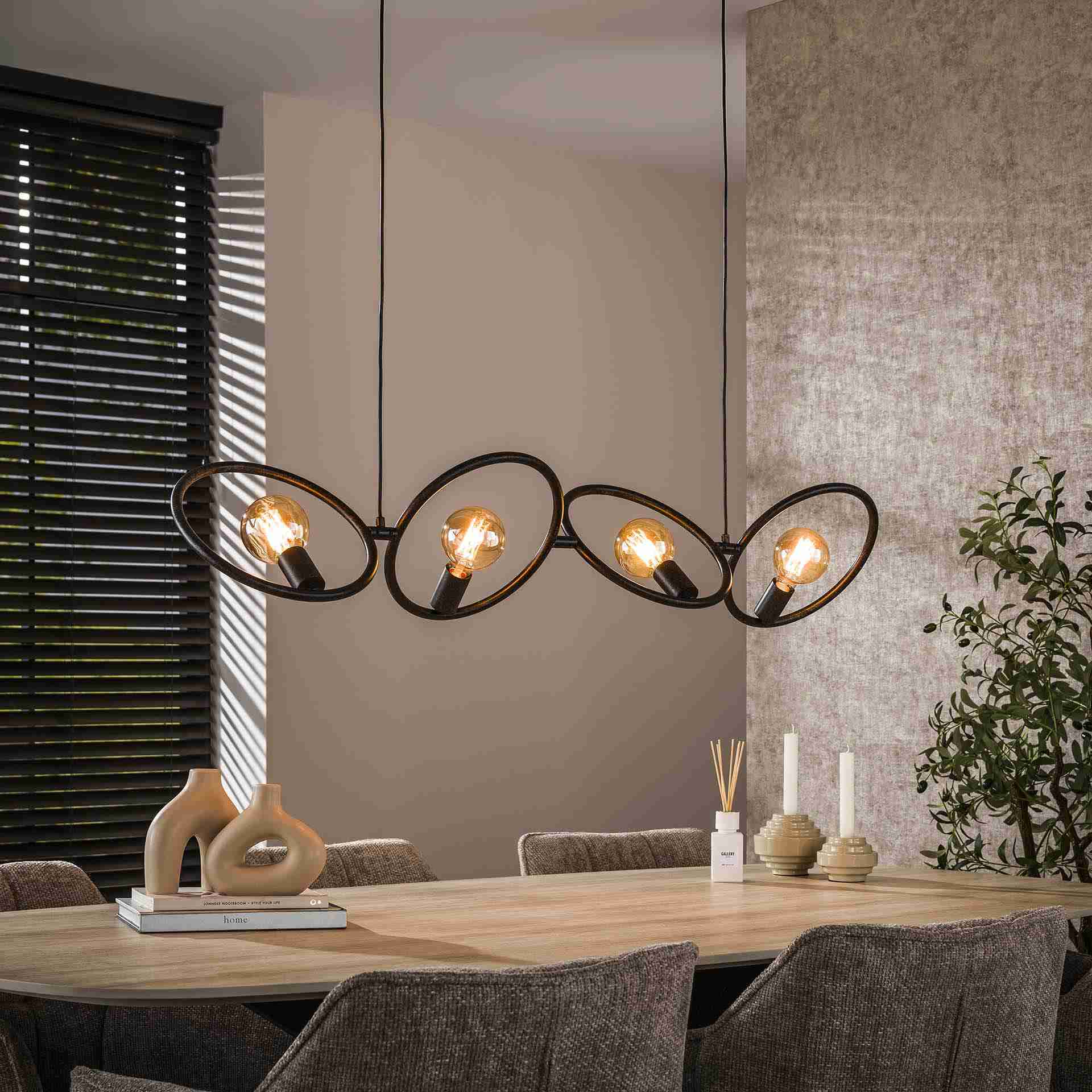 LifestyleFurn Hanglamp Davion Artic black finish, 4-lamps - Artic zwart