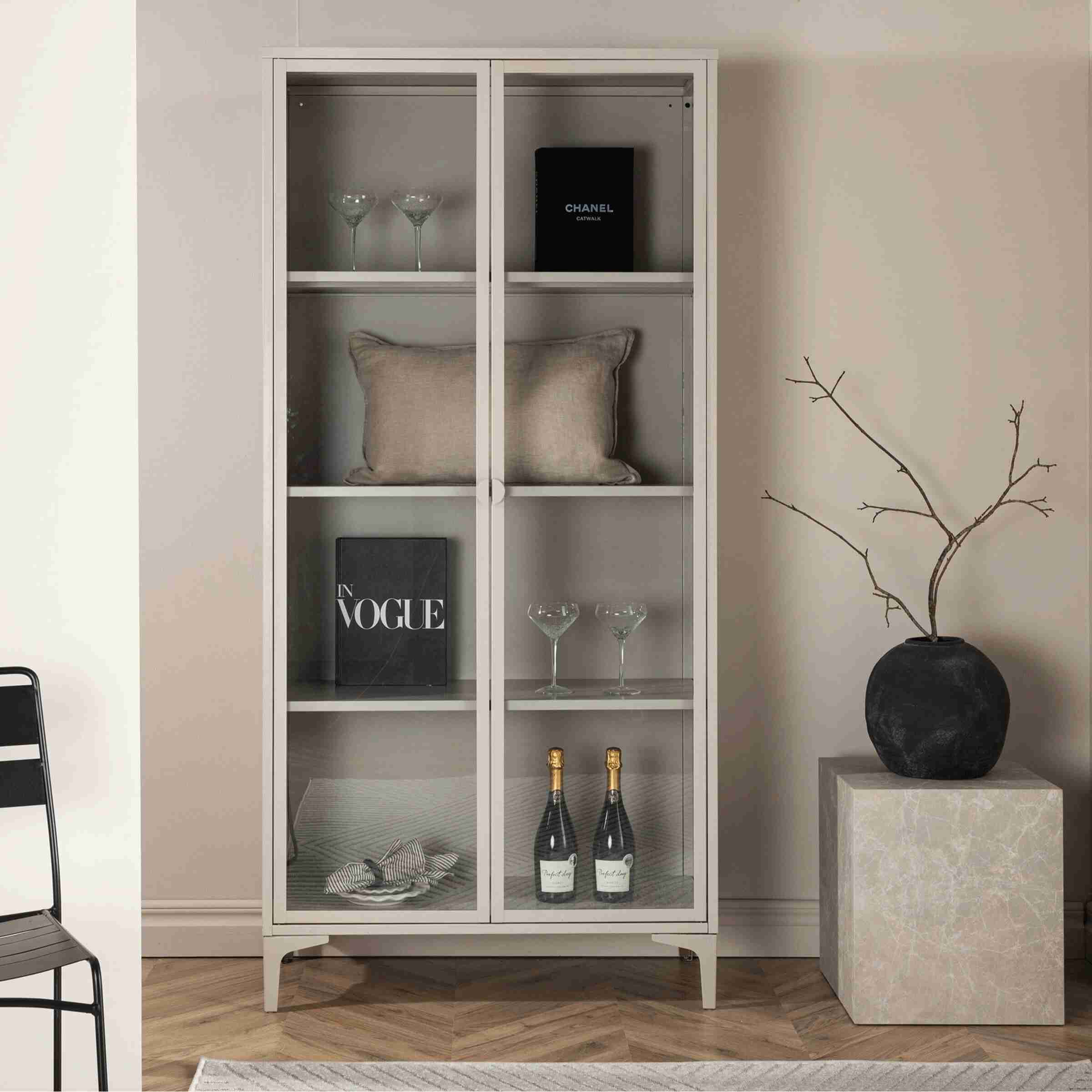 Nohr Vitrinekast 'Danyella' 190 x 90cm, kleur Beige