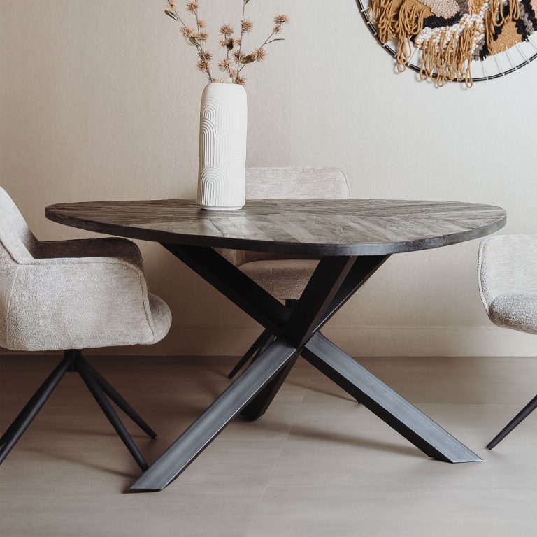 Tower Living Driehoekige Eettafel 'Trivero' Mangohout, 150 x 150cm, kleur Zwart