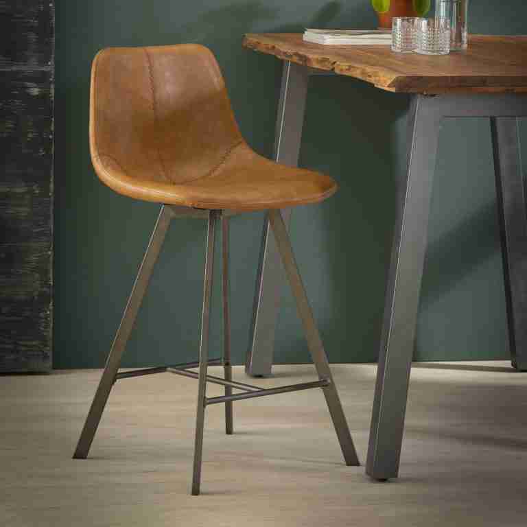 Barstoel 'Celia' (zithoogte 66cm), kleur Cognac