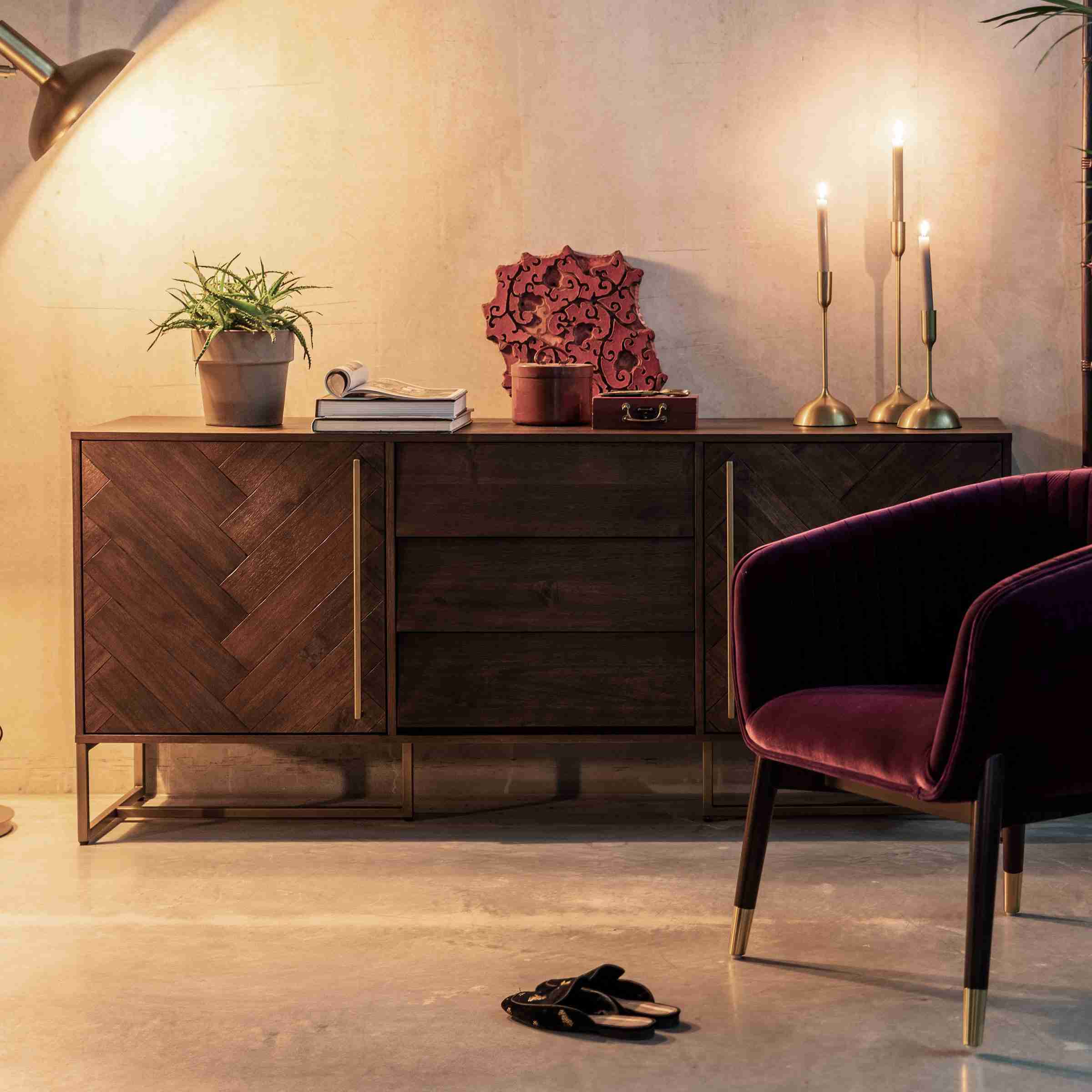 Dutchbone Dressoir 'Class' Antique Brass, 80 x 180cm, kleur Bruin