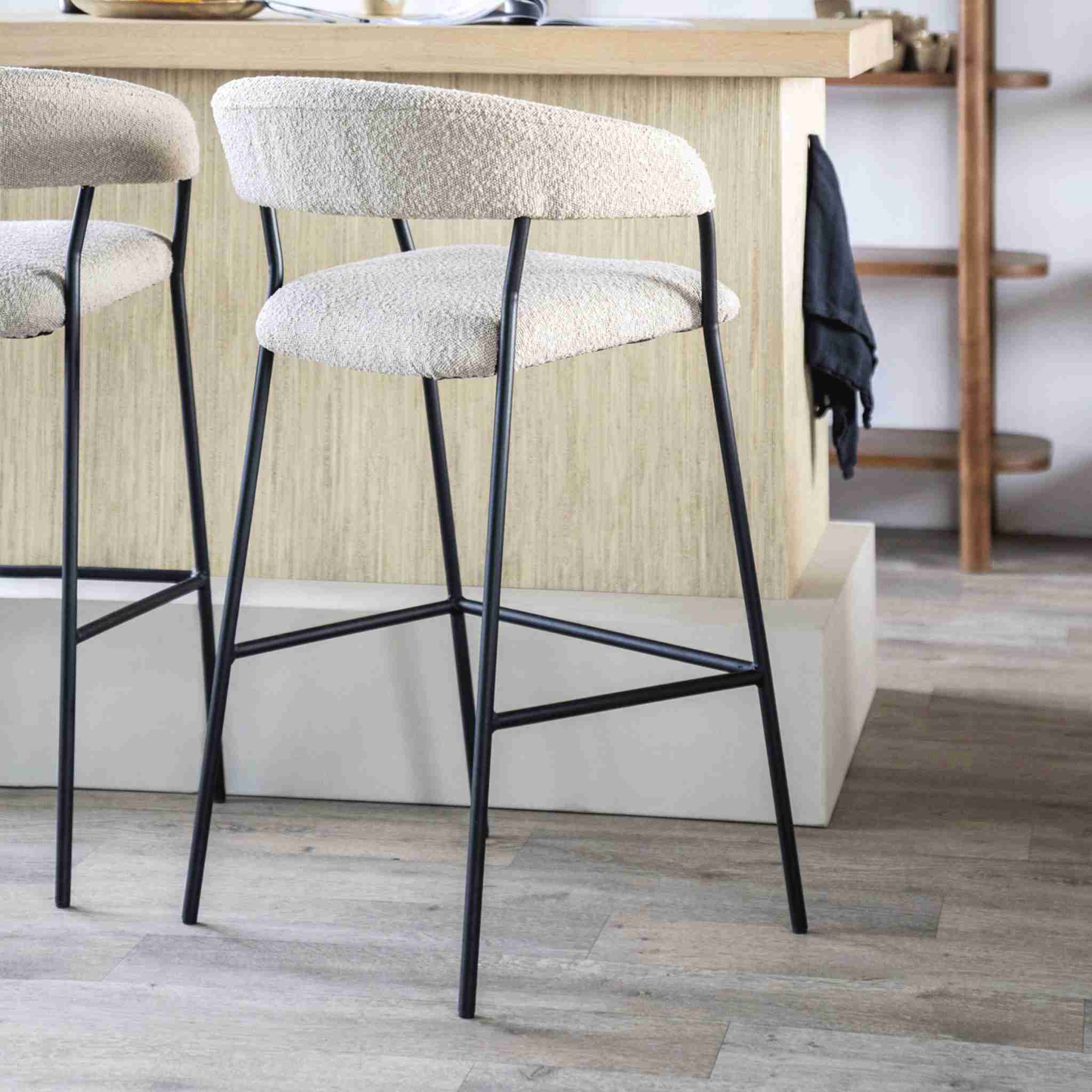 Eleonora Barkruk 'Luka' Bouclé, kleur Beige (zithoogte 68cm)