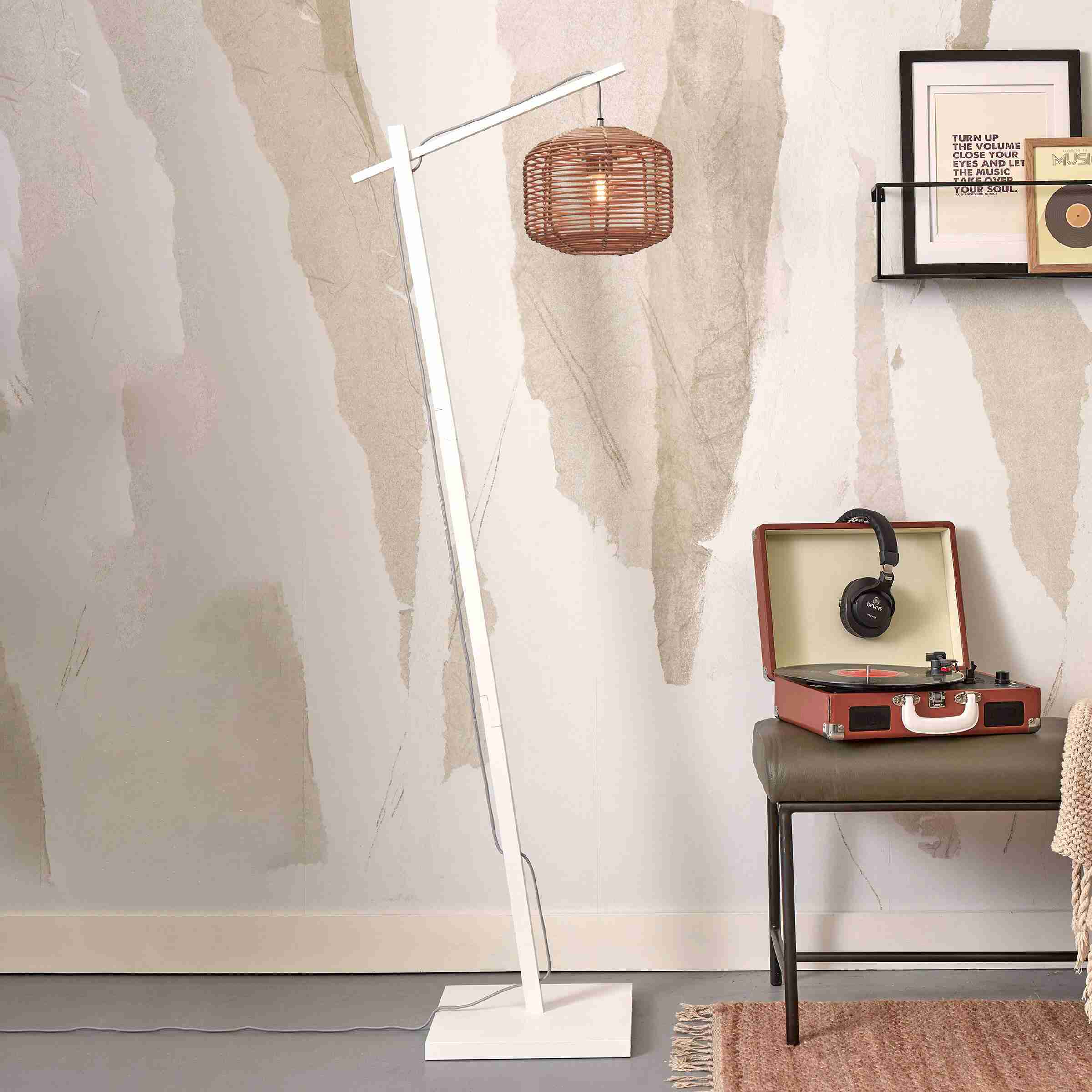 GOOD&MOJO Vloerlamp 'Tanami' Bamboe en rotan, 150cm, kleur Wit/Naturel
