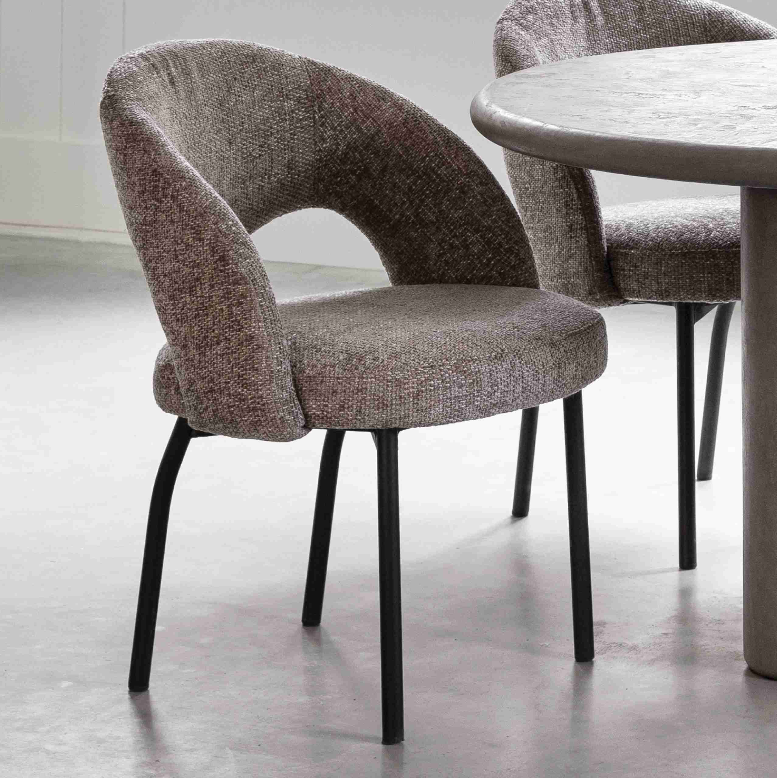 MUST Living Eetkamerstoel 'Arca' kleur Bruin