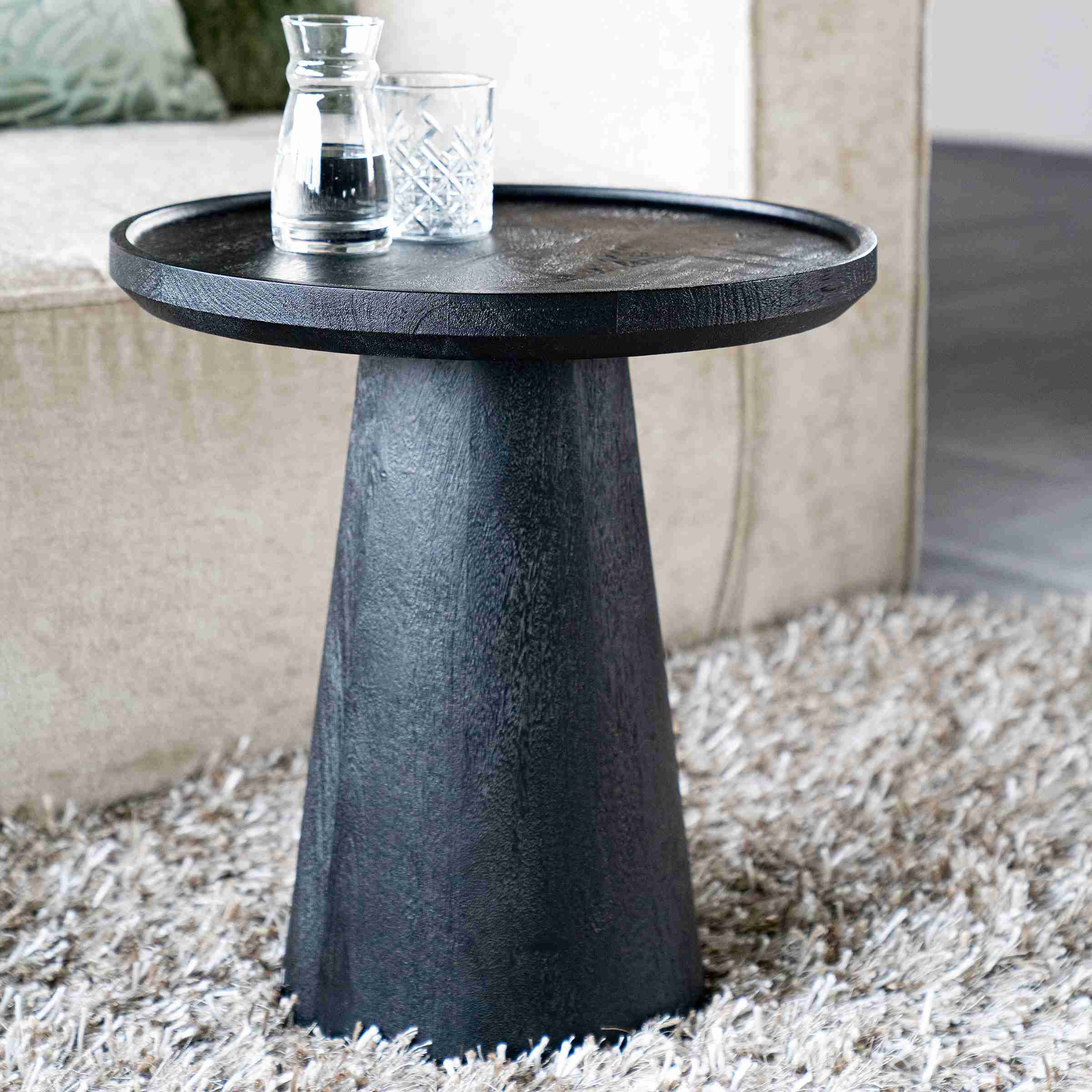 Eleonora Ronde Bijzettafel 'Ron' Mangohout, kleur Zwart, 46cm