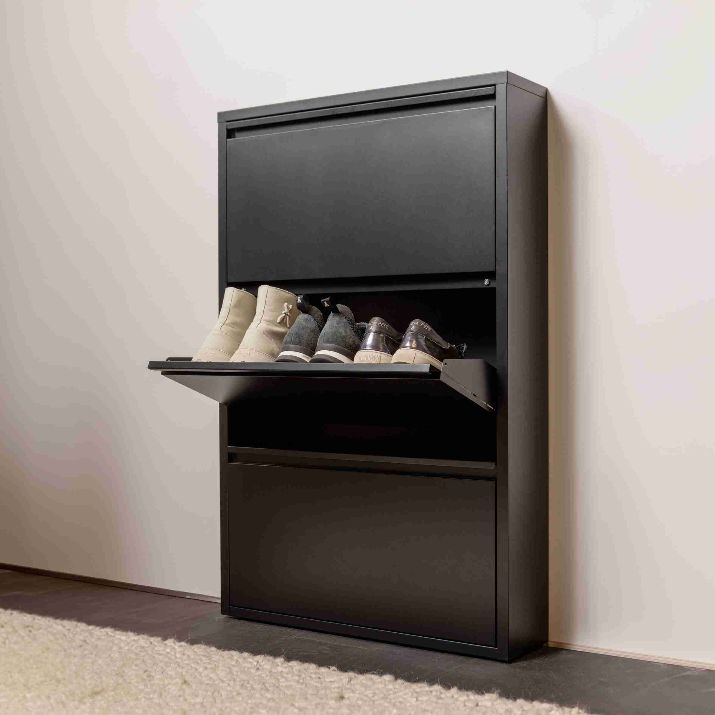 WOOOD Schoenenkast 'Sabine' 3-laags, 103 x 66cm, kleur Zwart