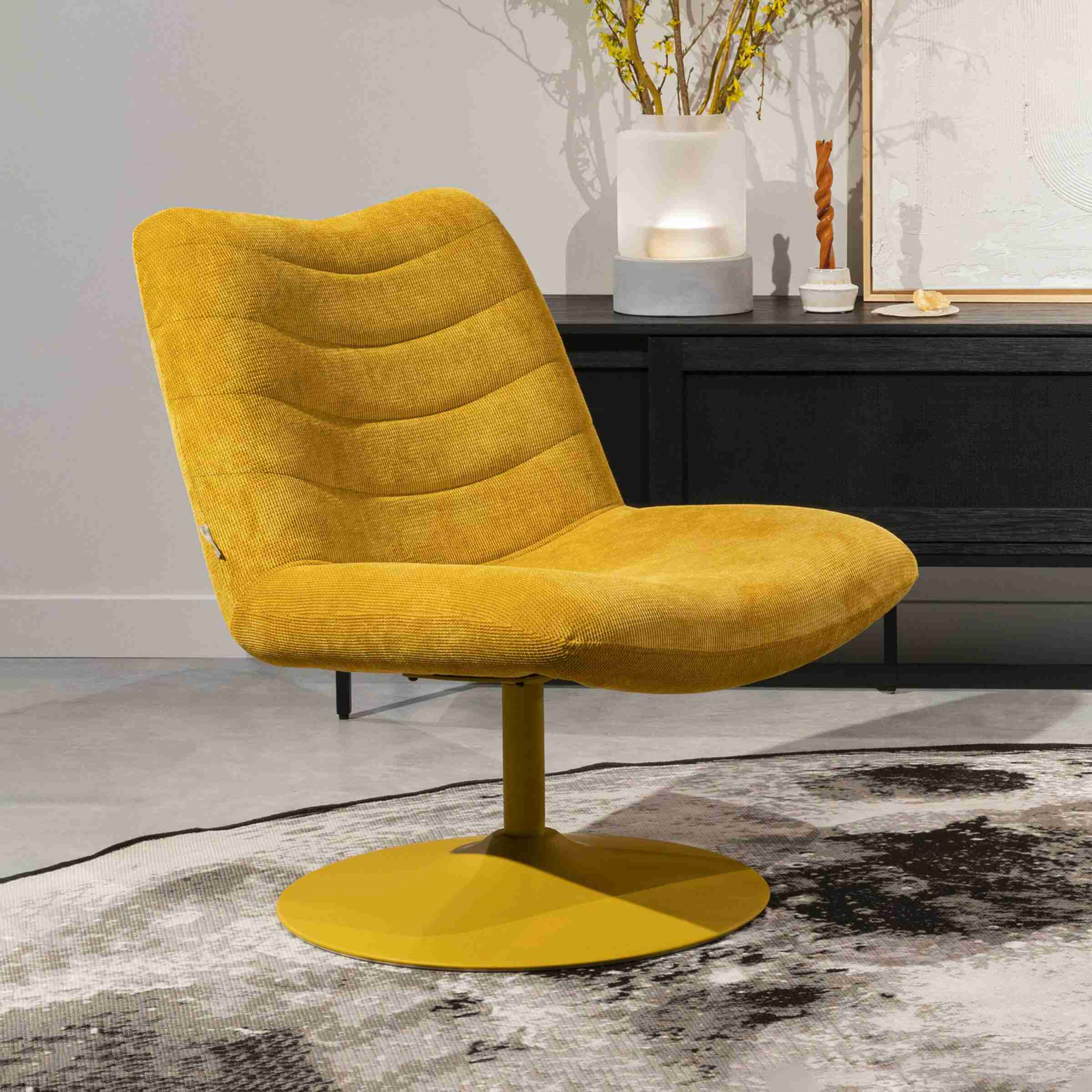 Zuiver Draaibare Fauteuil 'Bubba' kleur Okergeel