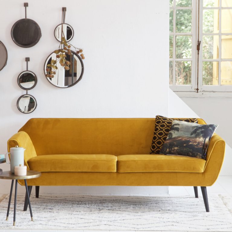 WOOOD 2-zits Bank 'Rocco' Velvet, kleur Okergeel