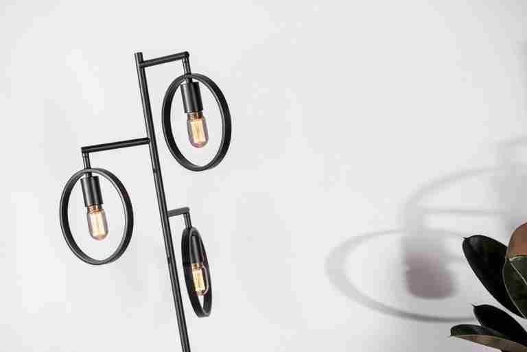 BASE Vloerlamp Pricila 3-lamps - Zwart
