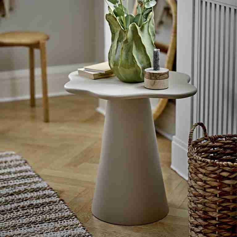 Bloomingville Bijzettafel Soller 56 x 43cm - Naturel - Organisch
