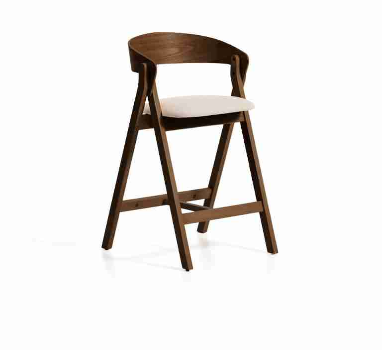 Kave Home Barstoel Godia Chenille en hout - Beige/Bruin (zithoogte 65cm)