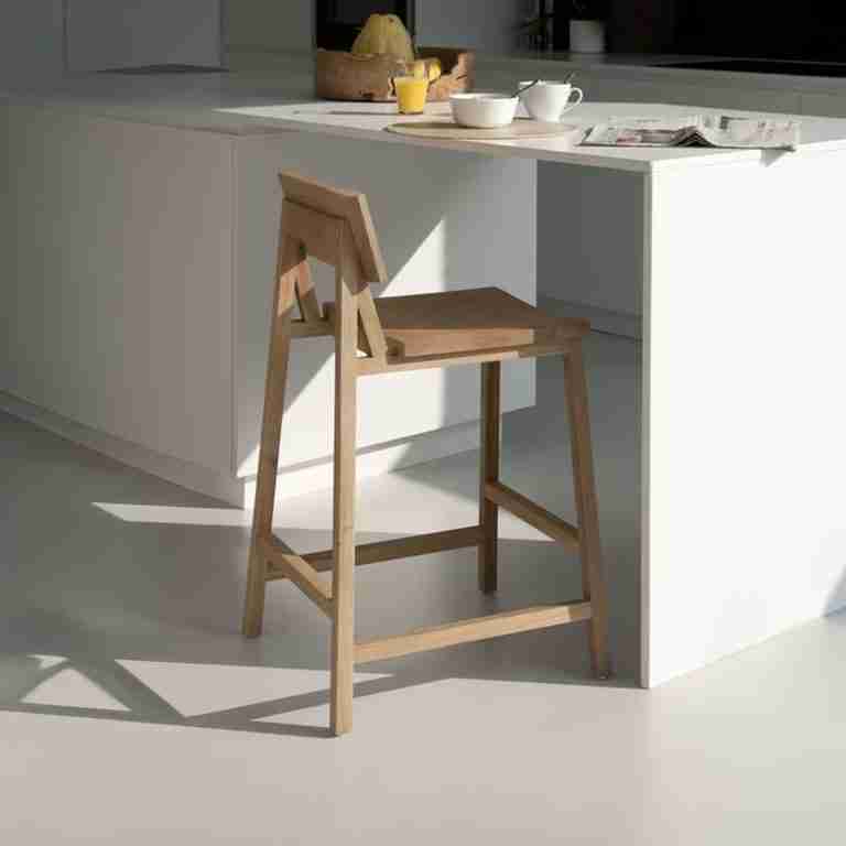 Ethnicraft Barstoel N3 Geolied Eikenhout - Naturel (zithoogte 65cm)