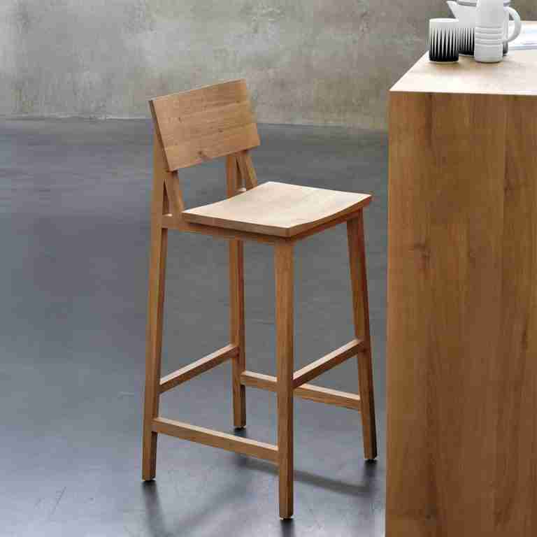 Ethnicraft Barstoel N4 Gevernist Eikenhout - Naturel (zithoogte 81cm)