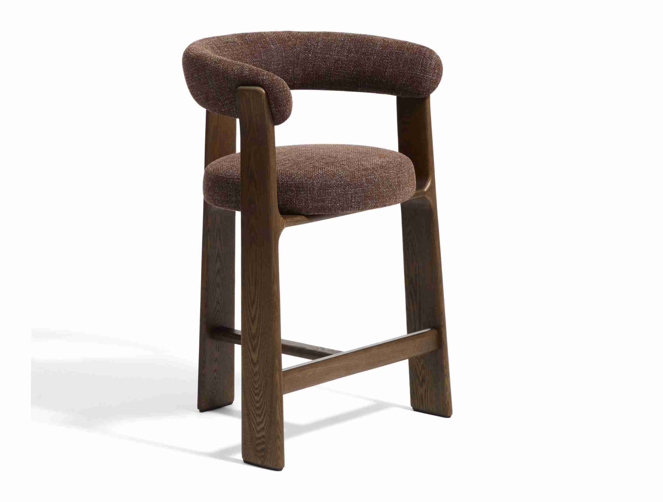 Kave Home Barkruk Granite Met armleuning, Chenille en essenhout - Bruin (zithoogte 75cm)