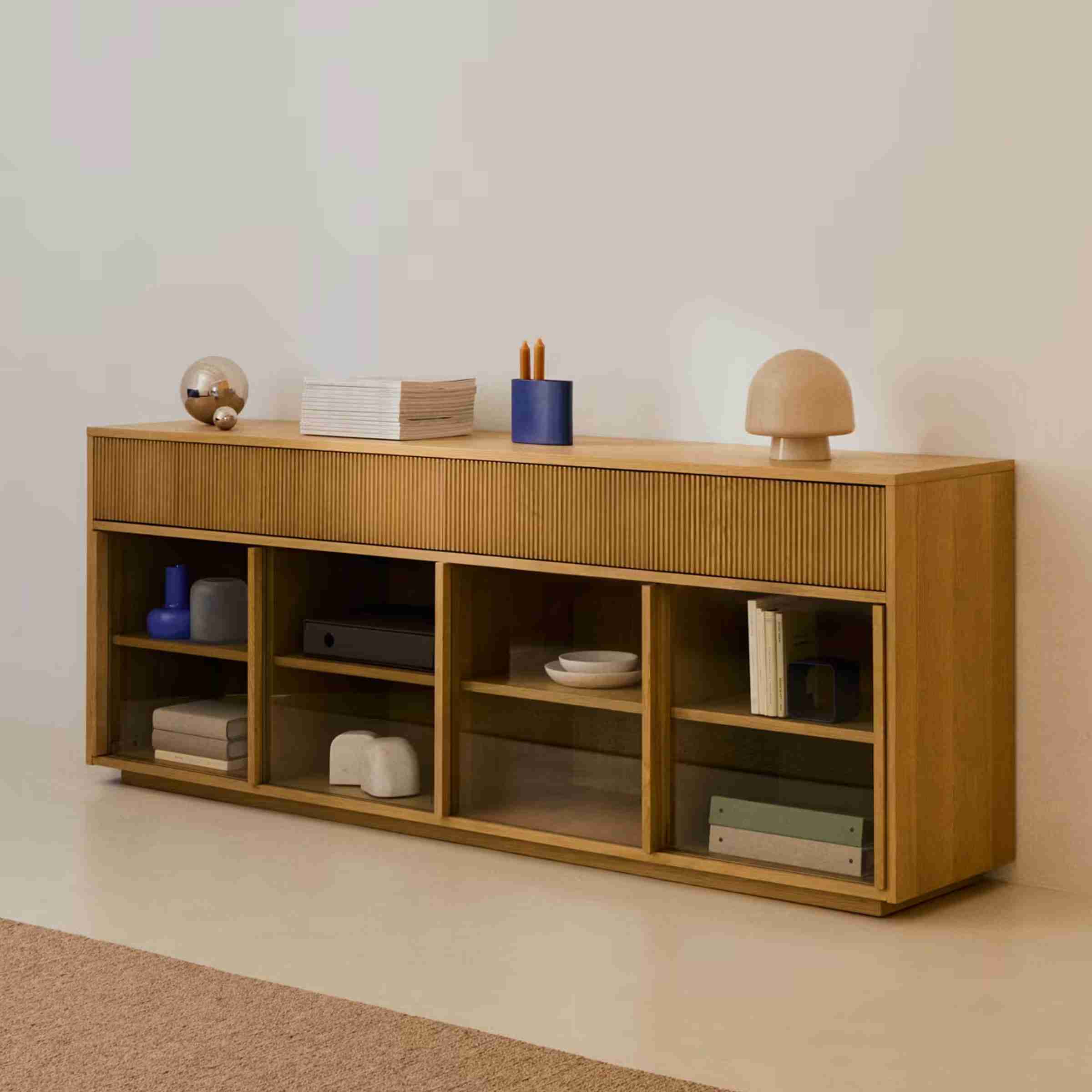 Kave Home Dressoir Helvine Eiken en glas, 200cm - Bruin - Japandi