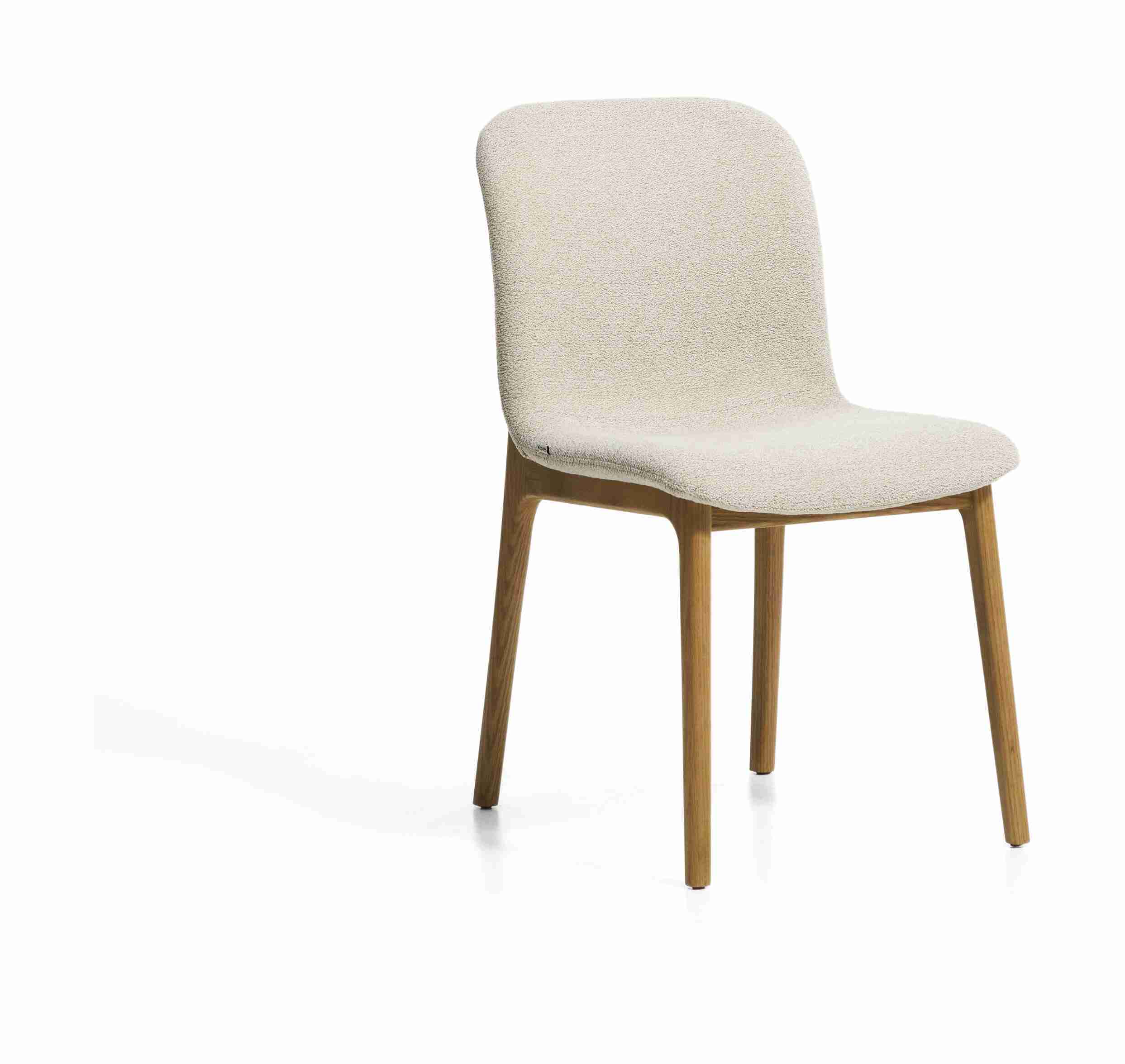 Kave Home Eetkamerstoel Elnor Chenille en eiken - Beige