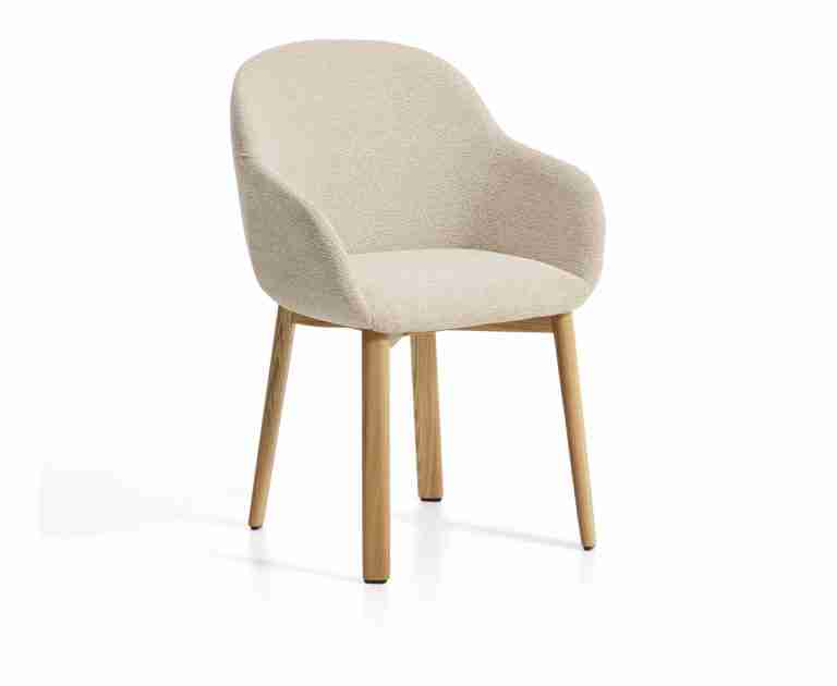 Kave Home Eetkamerstoel Meila Met armleuning, Chenille - Beige/Naturel