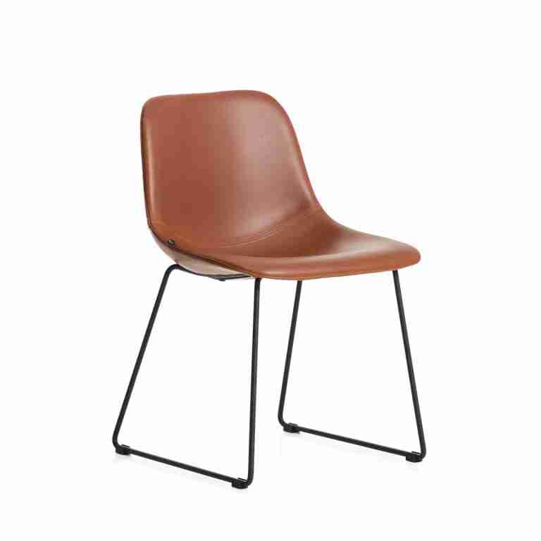 Kave Home Eetkamerstoel Zahara Lederlook - Bruin