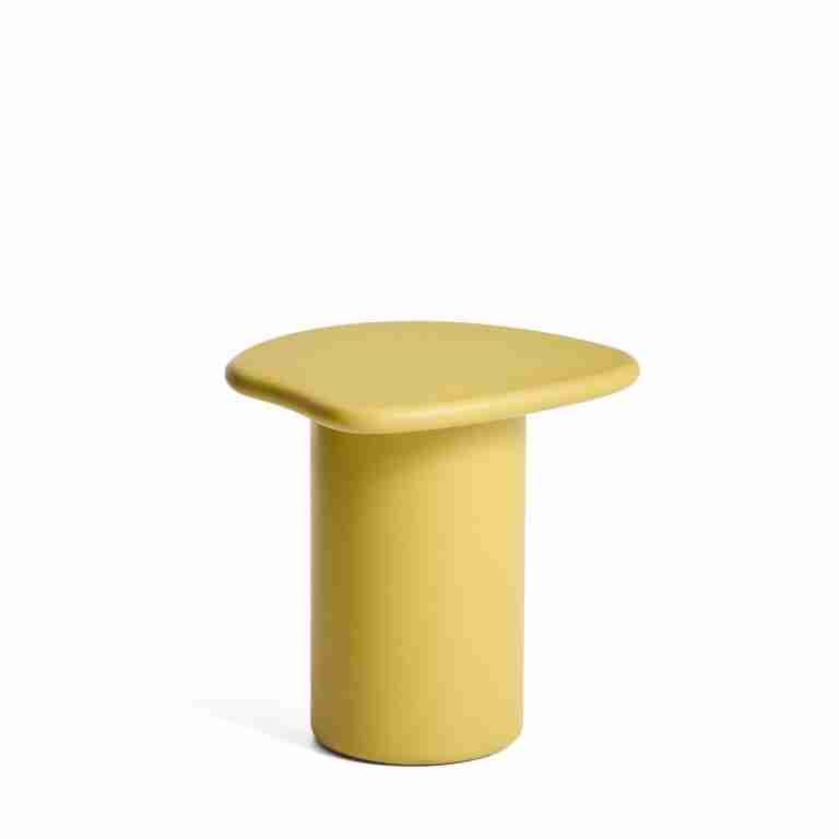 Kave Home Organische Bjizettafel Macarella Beton, 48 x 47cm - Mosterdgeel