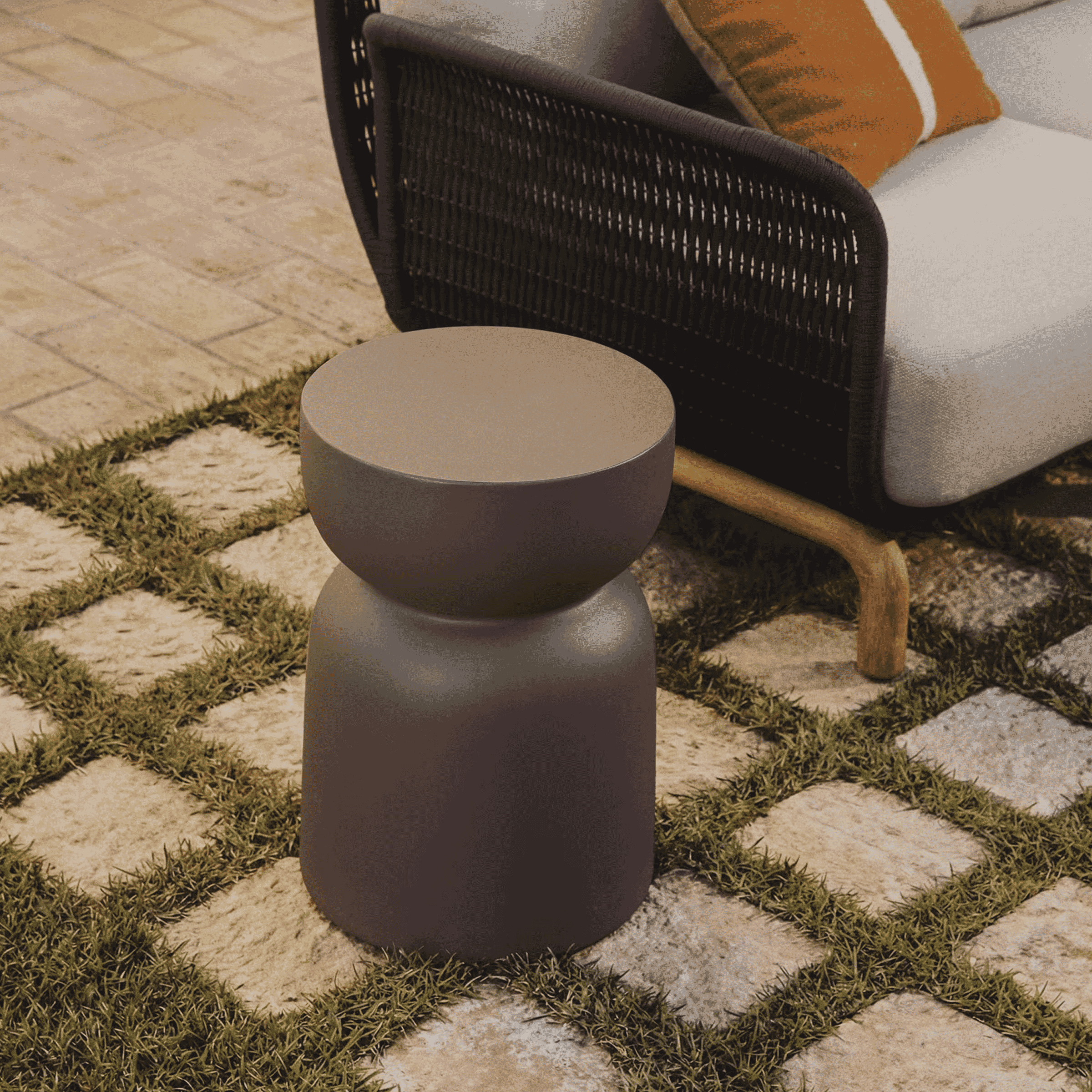 Kave Home Ronde Bijzettafel Garbet Cement, 32cm - Bruin