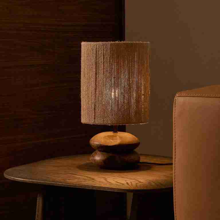 Kave Home Tafellamp Kor Acaciahout en jute, 43cm hoog - Bruin - Japandi