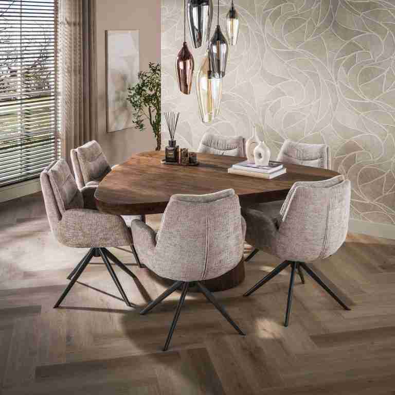 LifestyleFurn Driehoekige Eettafel Willem Acaciahout, 165 x 165cm - Bruin