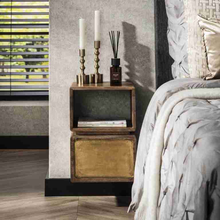 LifestyleFurn Zwevend Nachtkastje Renée Mangohout en brass, 42 x 30cm - Massief mango zwart