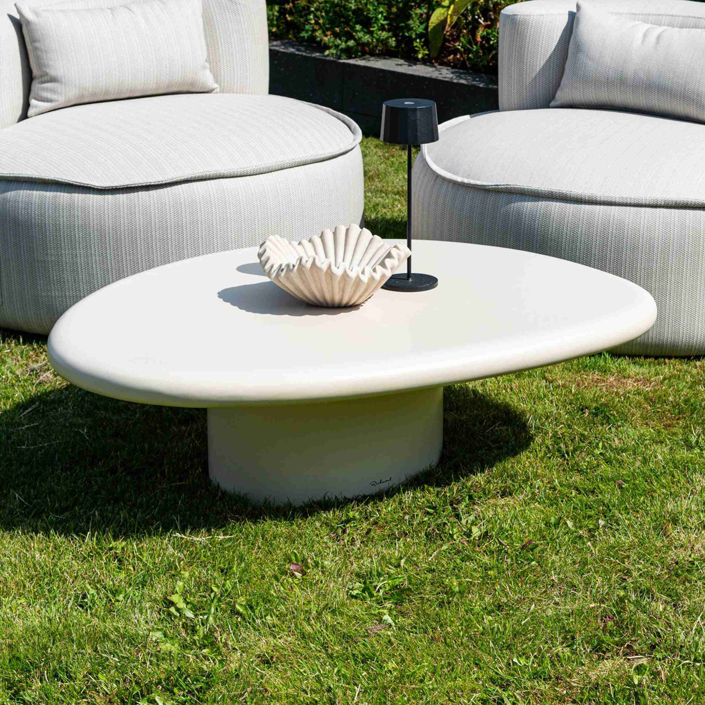 Richmond Organische Salontafel Urban Bloom 110 x 90cm - Wit