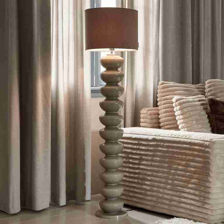 Rivièra Maison Vloerlamp Beaugrand Glas, 130cm hoog - Beige (excl. kap)