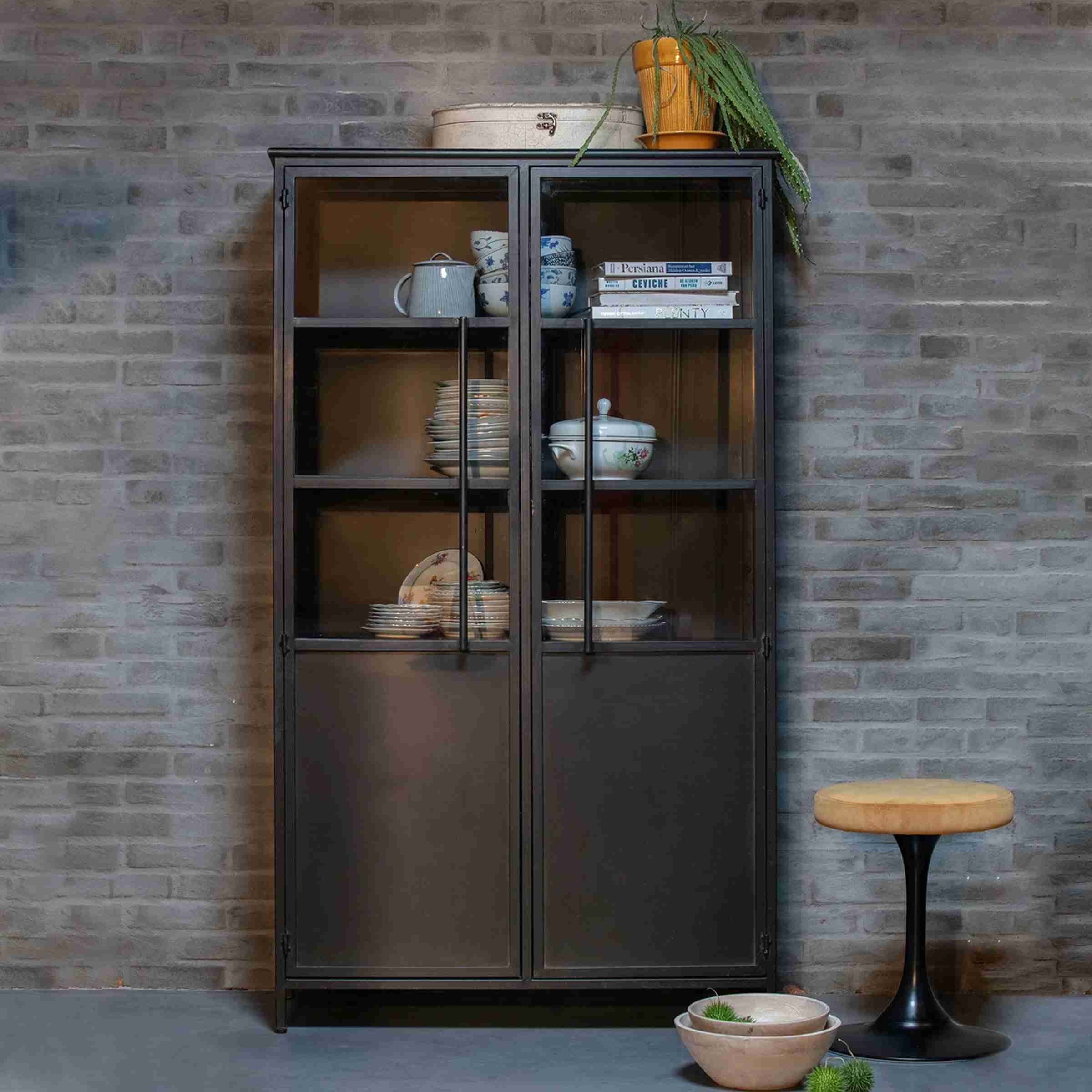 WOOOD Industri√´le Vitrinekast Exhibit 170 x 99cm - Zwart - BePureHome