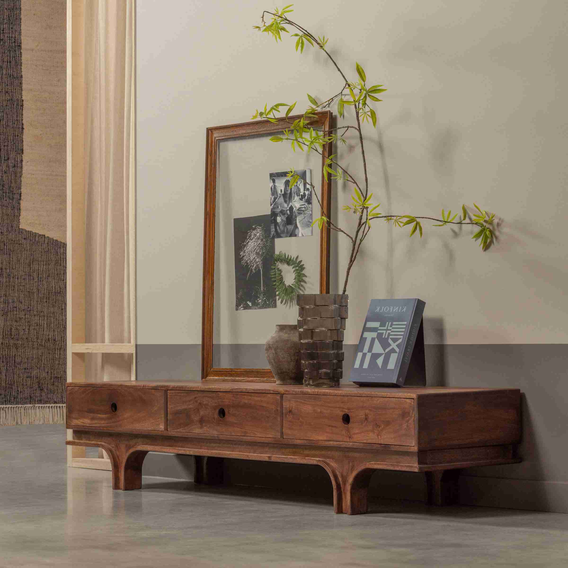 WOOOD TV-meubel Staes Mangohout, 180cm - Walnoot - Exclusive