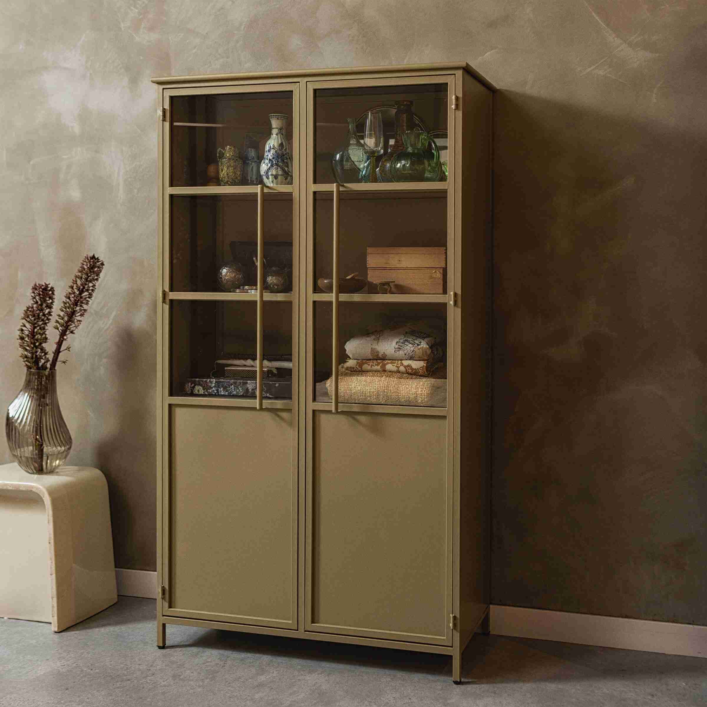 WOOOD Vitrinekast Exhibit 170 x 99cm - Khaki - BePureHome