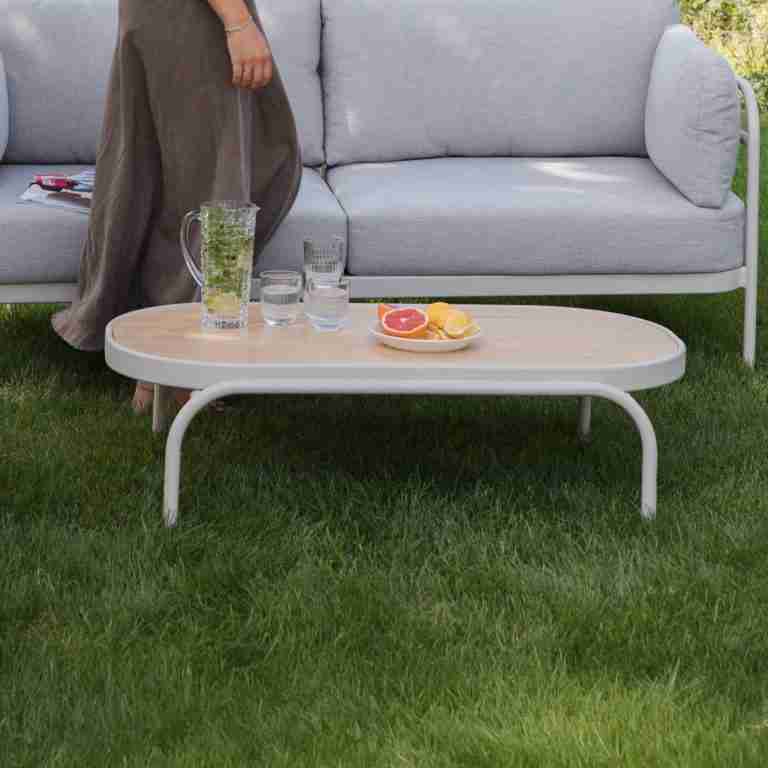 Zuiver Outdoor Ovale Salontafel Vista 110 x 62cm - Beige - Ovaal