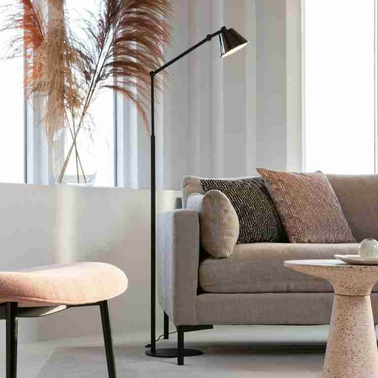 Zuiver Vloerlamp Lub 142cm - Zwart